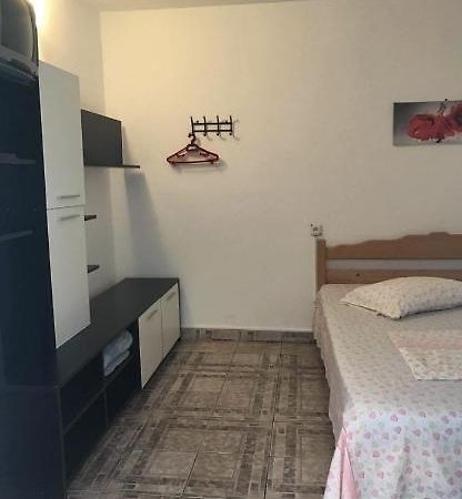 Vila Gino Hotel Costinesti Buitenkant foto