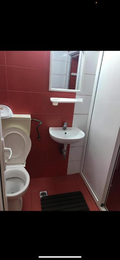 Vila Gino Hotel Costinesti Buitenkant foto