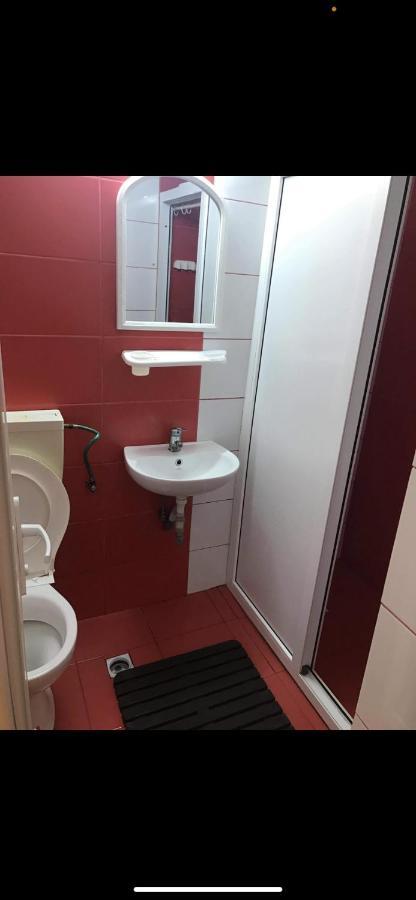 Vila Gino Hotel Costinesti Buitenkant foto